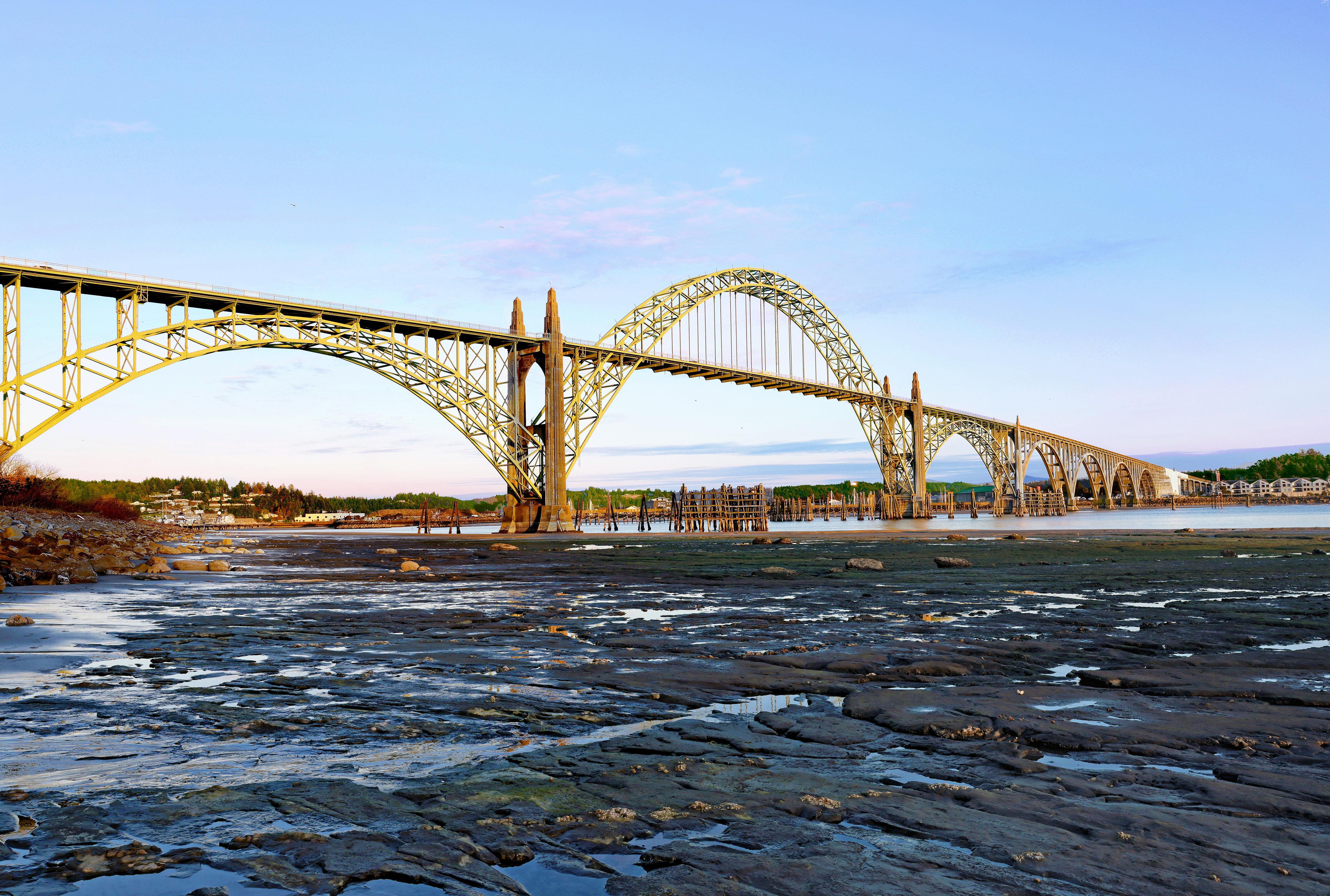Holiday Inn Express Newport By Ihg Ngoại thất bức ảnh