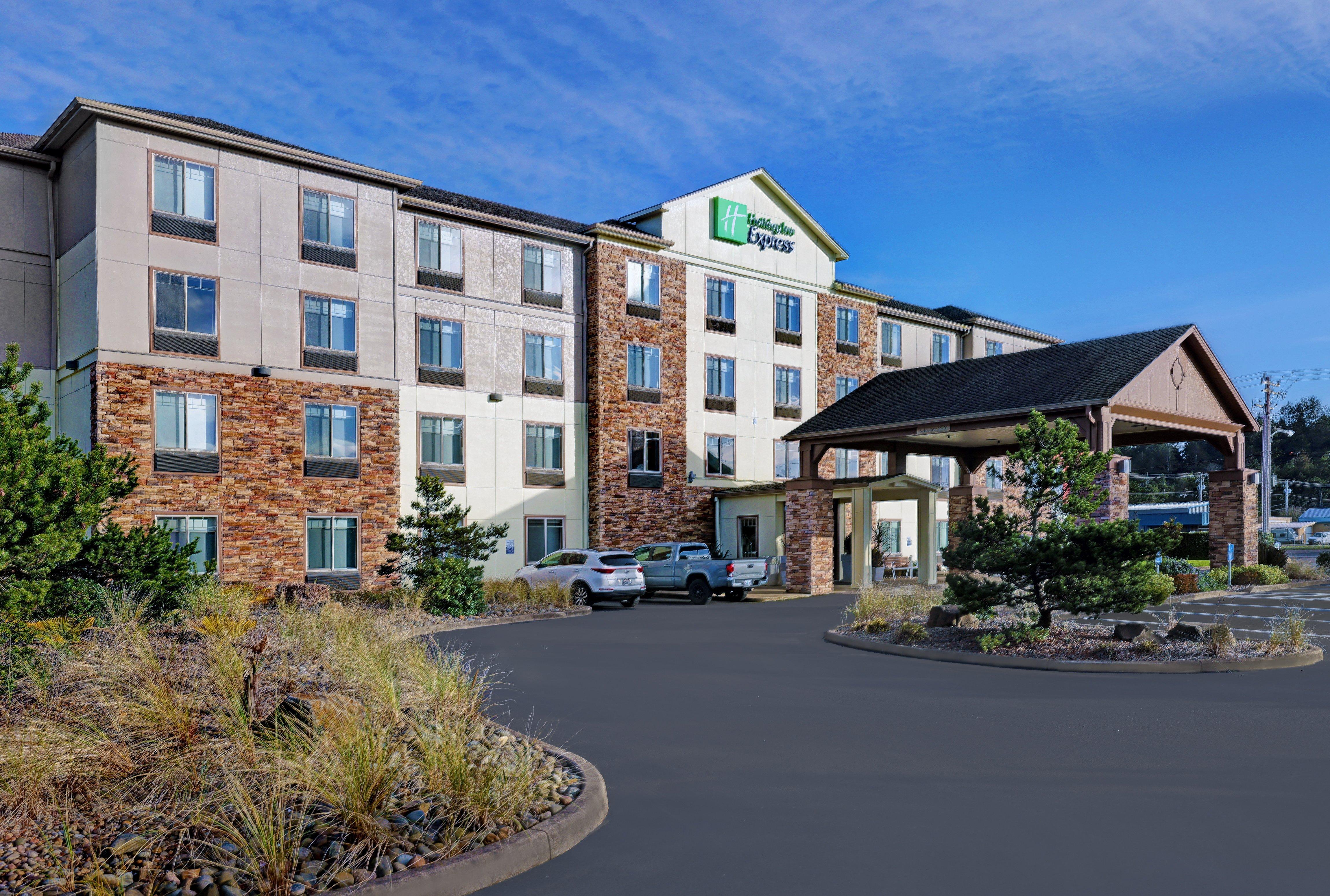 Holiday Inn Express Newport By Ihg Ngoại thất bức ảnh