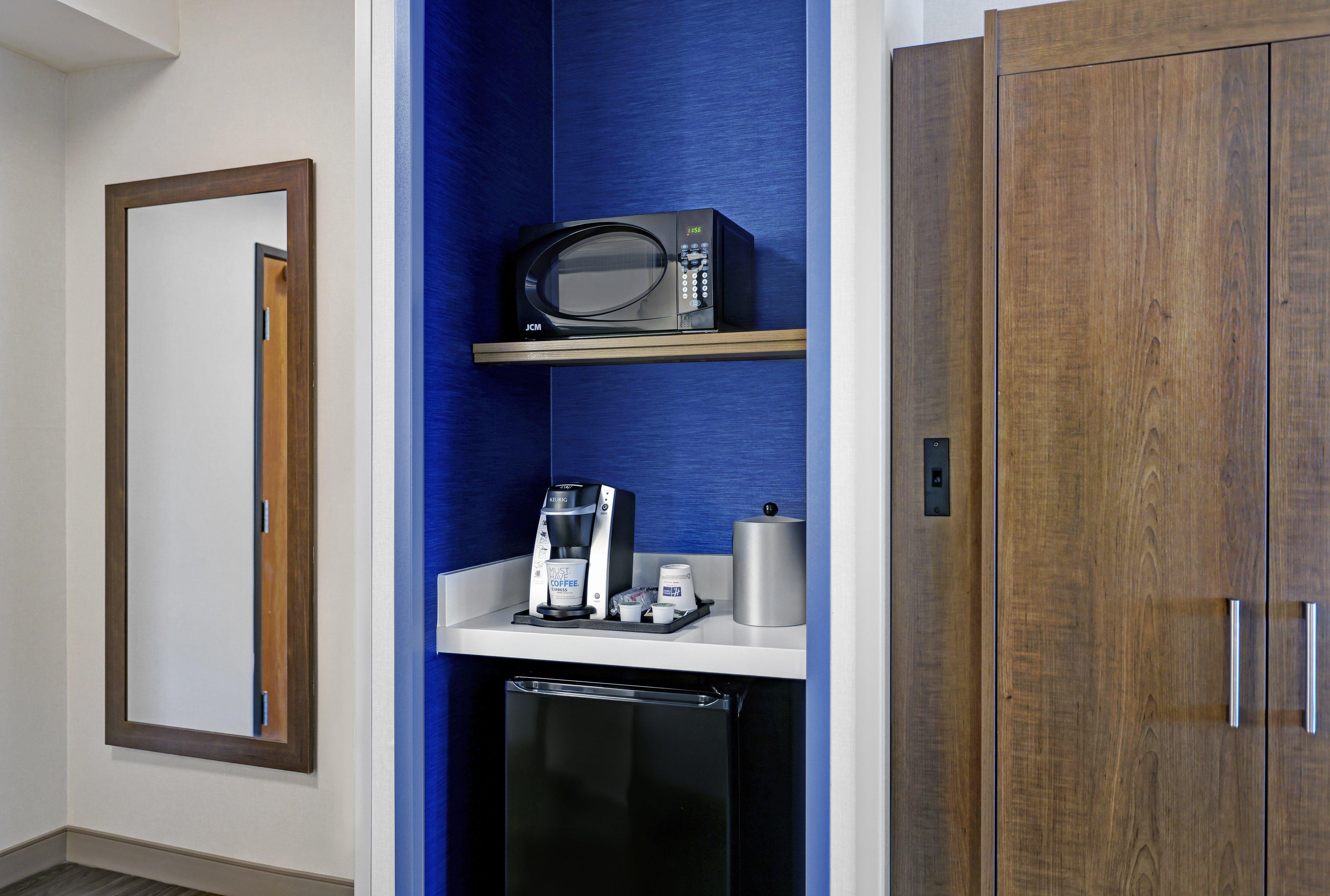 Holiday Inn Express Newport By Ihg Ngoại thất bức ảnh