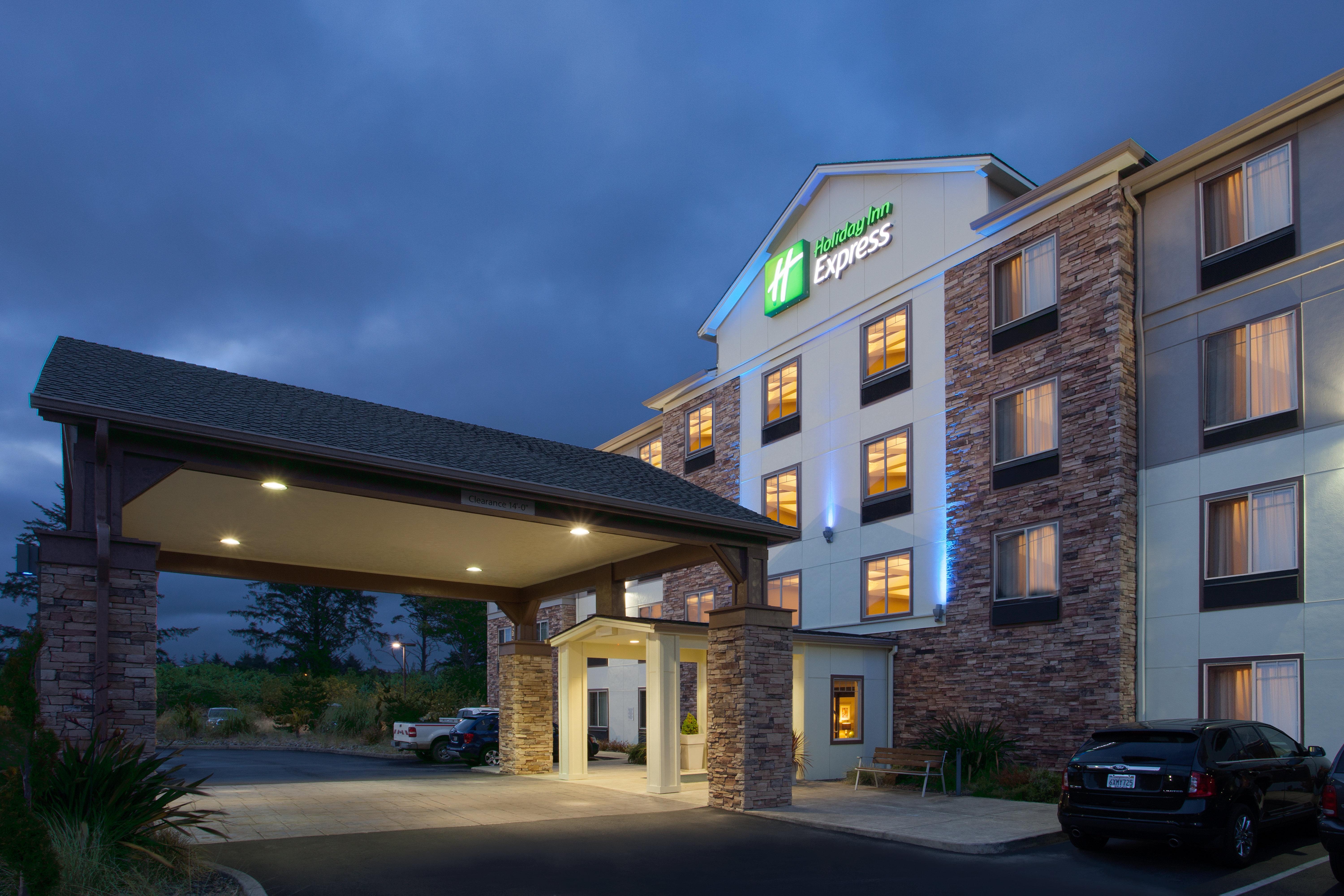 Holiday Inn Express Newport By Ihg Ngoại thất bức ảnh