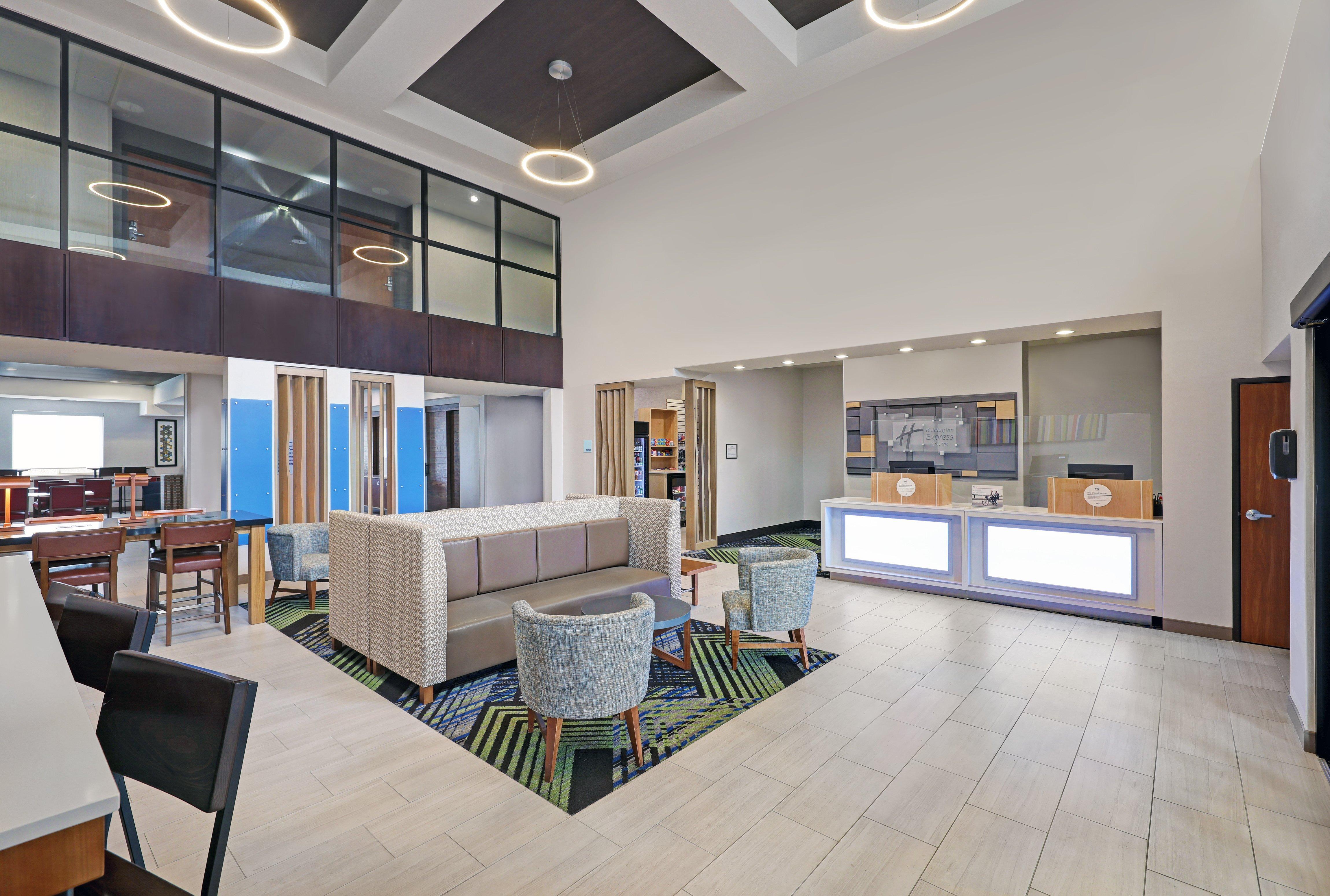 Holiday Inn Express Newport By Ihg Ngoại thất bức ảnh