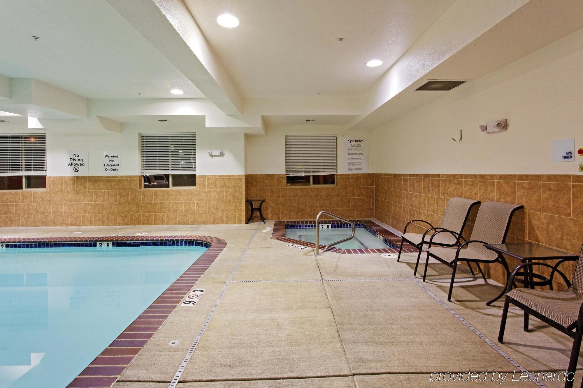 Holiday Inn Express Newport By Ihg Tiện nghi bức ảnh