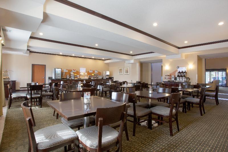 Holiday Inn Express Newport By Ihg Ngoại thất bức ảnh